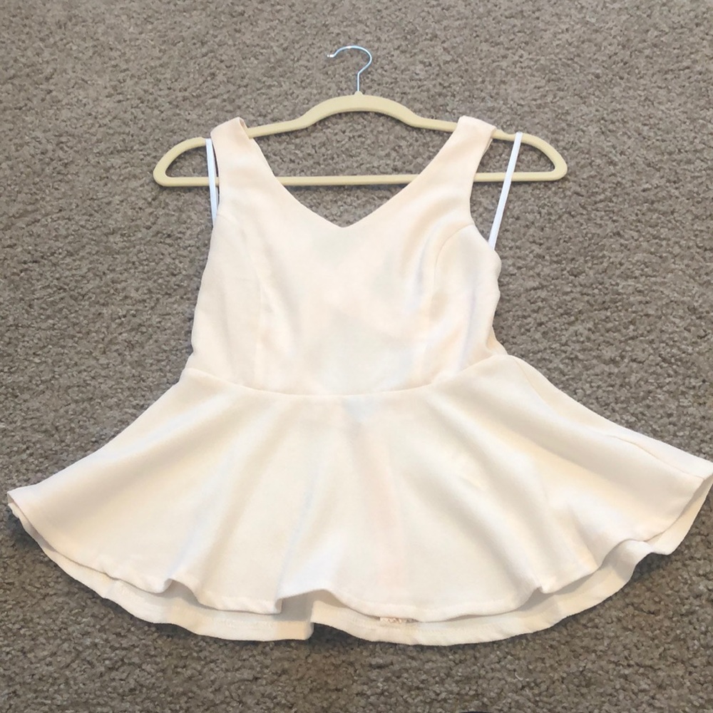 Impressions Boutique peplum top NWT